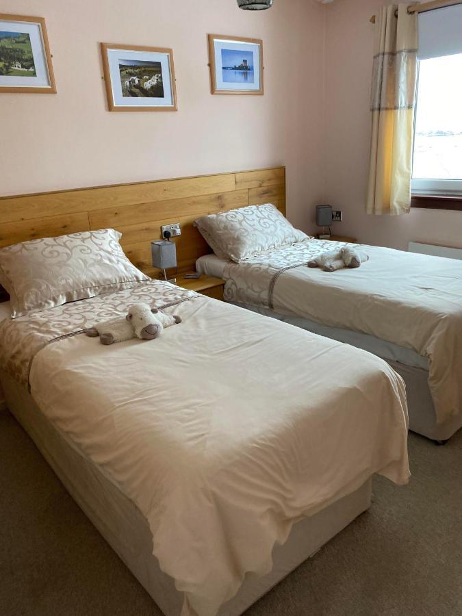 Creag Dubh Bed & Breakfast Кайл-оф-Лохалш Экстерьер фото
